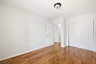 424 S 15th St, Newark, NJ 07103 - Photo 16