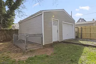 47 Homestead Ave, Woodbridge Township, NJ 07001 - Photo 24