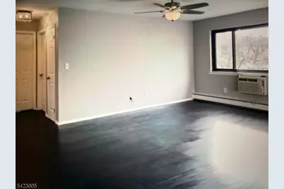 401 Highway 22 #8D, North Plainfield, NJ 07060 - Photo 4