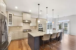 56 Drake Way, Mount Olive, NJ 07836 - Photo 6