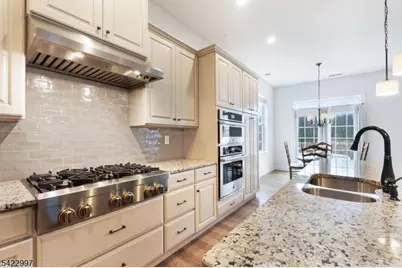 56 Drake Way, Mount Olive, NJ 07836 - Photo 8