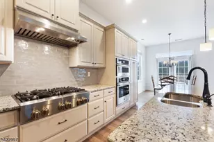 56 Drake Way, Mount Olive, NJ 07836 - Photo 8