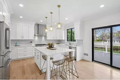 107 Pleasantview Ave, New Providence, NJ 07974 - Photo 16