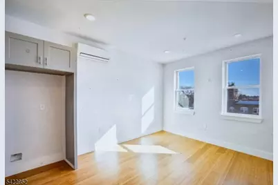 100 North Ave, Plainfield, NJ 07060 - Photo 4