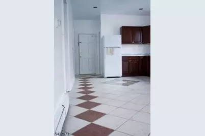 5 Timothy #4, Paterson, NJ 07503 - Photo 2