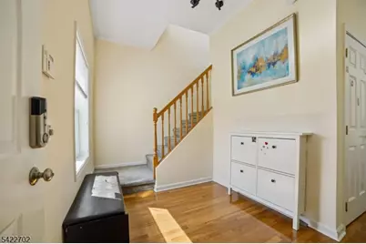 21 Grove St, Summit, NJ 07901 - Photo 4