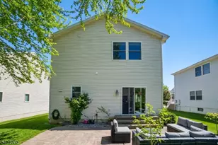 21 Grove St, Summit, NJ 07901 - Photo 30