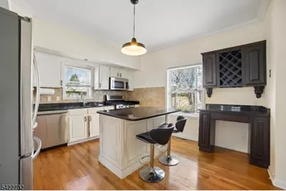 21 Grove St, Summit, NJ 07901 - Photo 12