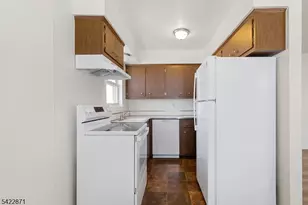 145 Arnot St Apt, Lodi, NJ 07644 - Photo 10