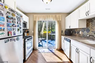 19 Cooper Ln, Long Hill Township, NJ 07946 - Photo 12