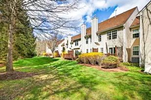 19 Cooper Ln, Long Hill Township, NJ 07946 - Photo 28