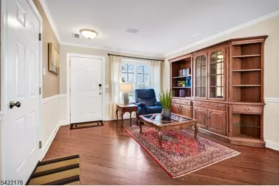 19 Cooper Ln, Long Hill Township, NJ 07946 - Photo 4