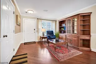 19 Cooper Ln, Long Hill Township, NJ 07946 - Photo 4