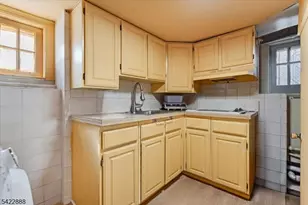 652 54 1st Ave, Elizabeth, NJ 07202 - Photo 24