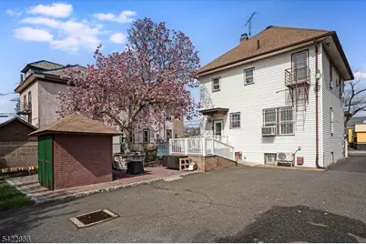 652 54 1st Ave, Elizabeth, NJ 07202 - Photo 28