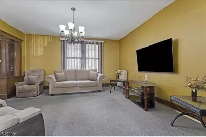 652 54 1st Ave, Elizabeth, NJ 07202 - Photo 4