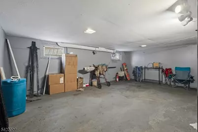 443 Wheatsheaf Rd, Roselle, NJ 07203 - Photo 18