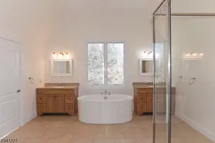 673 Glendale Rd, Franklin Lakes, NJ 07417 - Photo 16