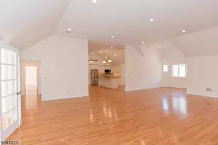 673 Glendale Rd, Franklin Lakes, NJ 07417 - Photo 14