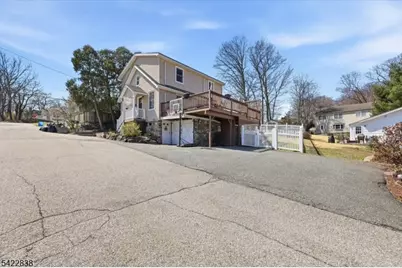 29 Sunset Ave, Butler, NJ 07405 - Photo 36