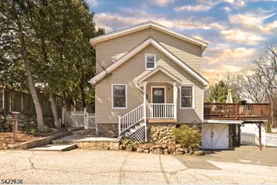 29 Sunset Ave, Butler, NJ 07405 - Photo 1