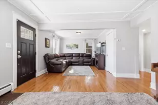 29 Sunset Ave, Butler, NJ 07405 - Photo 6