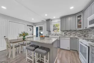 39 Delaware Rd, West Milford Twp., NJ 07421 - Photo 14