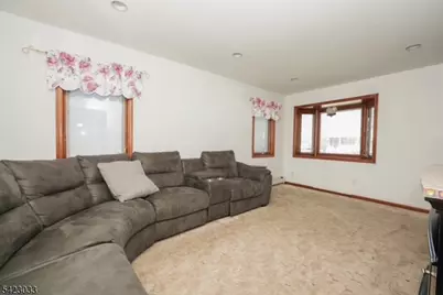 155 Rutherford Blvd, Clifton, NJ 07014 - Photo 20