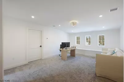 909 Wyandotte Trl, Westfield, NJ 07090 - Photo 48