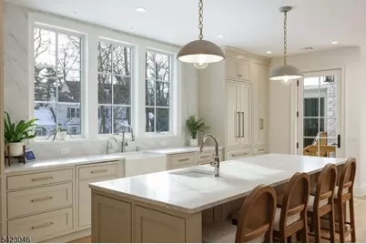 909 Wyandotte Trl, Westfield, NJ 07090 - Photo 16