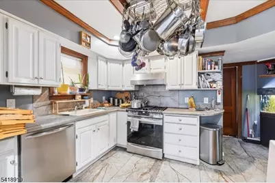 9 Harvard Ter, West Orange Township, NJ 07052 - Photo 32