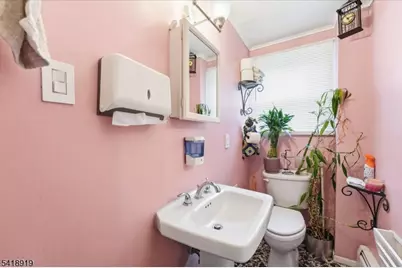 9 Harvard Ter, West Orange Township, NJ 07052 - Photo 36