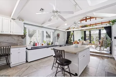 9 Harvard Ter, West Orange Township, NJ 07052 - Photo 6