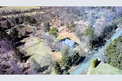 246 Spring Hill Rd, Montgomery Township, NJ 08558 - Photo 4