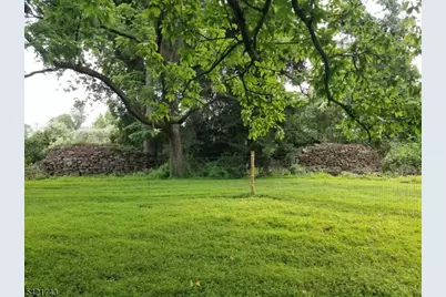 246 Spring Hill Rd, Montgomery Township, NJ 08558 - Photo 36