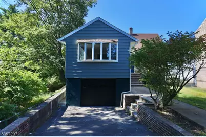 1 Charles St, Belleville, NJ 07109 - Photo 2