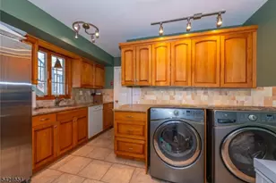 5 Abbey Ln, Pequannock Township, NJ 07444 - Photo 14