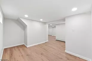 325 Schley St, Newark, NJ 07112 - Photo 26