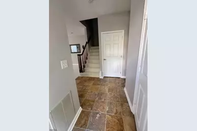 8 Timothy Ct, Morris Township, NJ 07960 - Photo 2