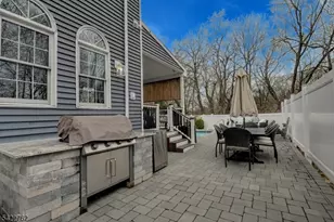 347 W Passaic Ave, Rutherford, NJ 07070 - Photo 6