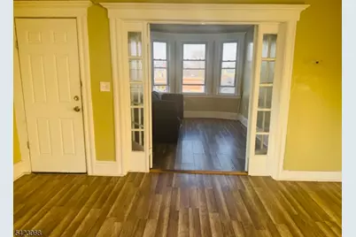 2 Hawthorne Pl #2, East Orange, NJ 07018 - Photo 1