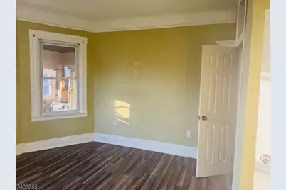 2 Hawthorne Pl #2, East Orange, NJ 07018 - Photo 4