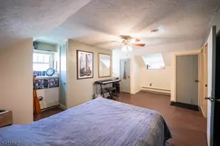 1053 S Main St, Phillipsburg, NJ 08865 - Photo 32