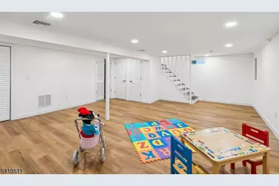 161 Myrtle Ave, Millburn, NJ 07041 - Photo 32