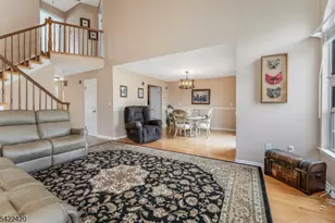 268 Laurel Ct, Readington, NJ 08889 - Photo 2