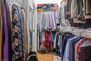 8 Navajo Ave, Parsippany, NJ 07034 - Photo 8