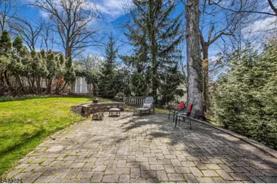 77 S Mountain Ave, Cedar Grove, NJ 07009 - Photo 36