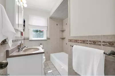 77 S Mountain Ave, Cedar Grove, NJ 07009 - Photo 16