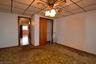 10 Lake Ave, Clifton, NJ 07011 - Photo 18