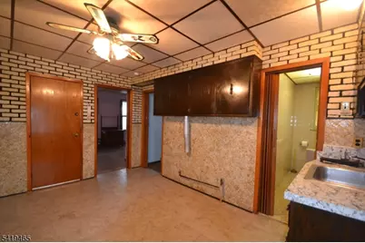 10 Lake Ave, Clifton, NJ 07011 - Photo 10